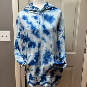 Ivory Ella Blue Tie-Dye Hoodie